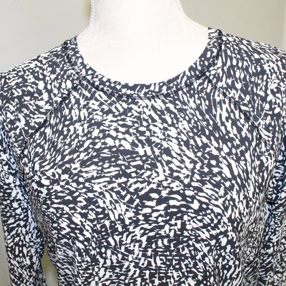 Athleta Ultimate Train Top - Picture 5 of 12